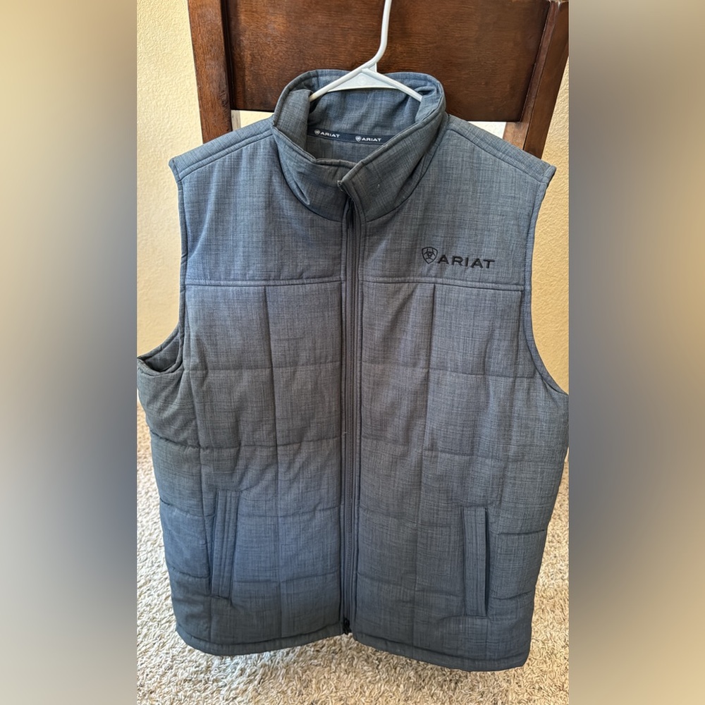 Men’s Ariat Vest